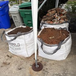 Free Dirt! Free Brick / Concrete Debris!