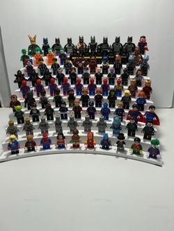 Lego (90) Mini figs