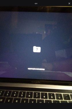MacBook pro 2017 500gb (As-is)