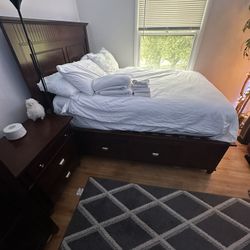 Full Size Bedroom Set