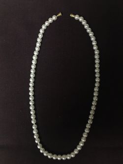 Pearl necklace