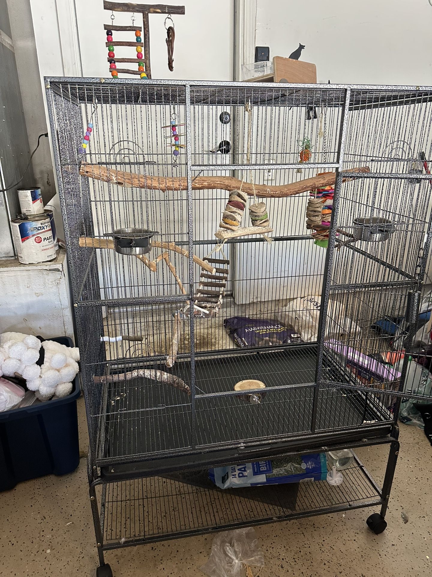 Big Bird Cage With All accessories
