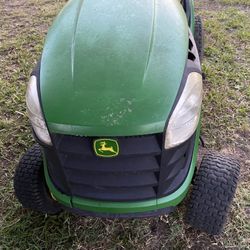 Hood D100 John Deere Mower