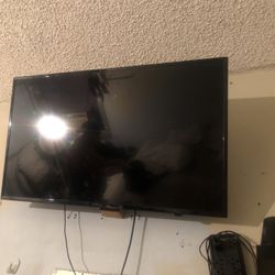 INSIGNIA 39inch Tv