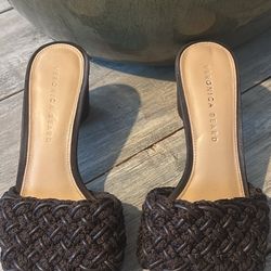 Veronica beard heels