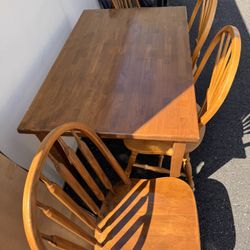 Kitchen Table With 4 Chairs 