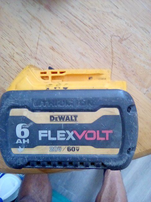 DeWalt Flexvolt 60v Battery