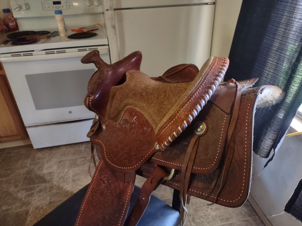Western Saddle