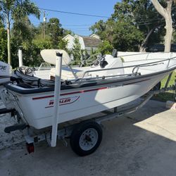 1996 Boston Whaler Center con