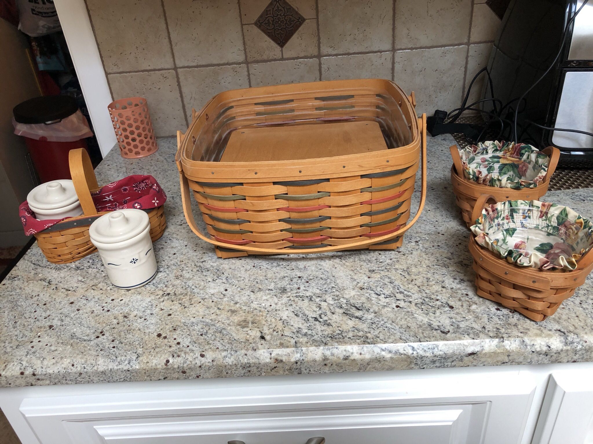 Longaberger Small Picnic/cake Basket.  