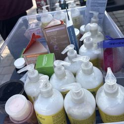 Shea Moisture Lush Length Conditioner and one shampoo 