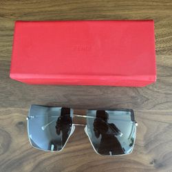 Fendi Oversized sunglasses