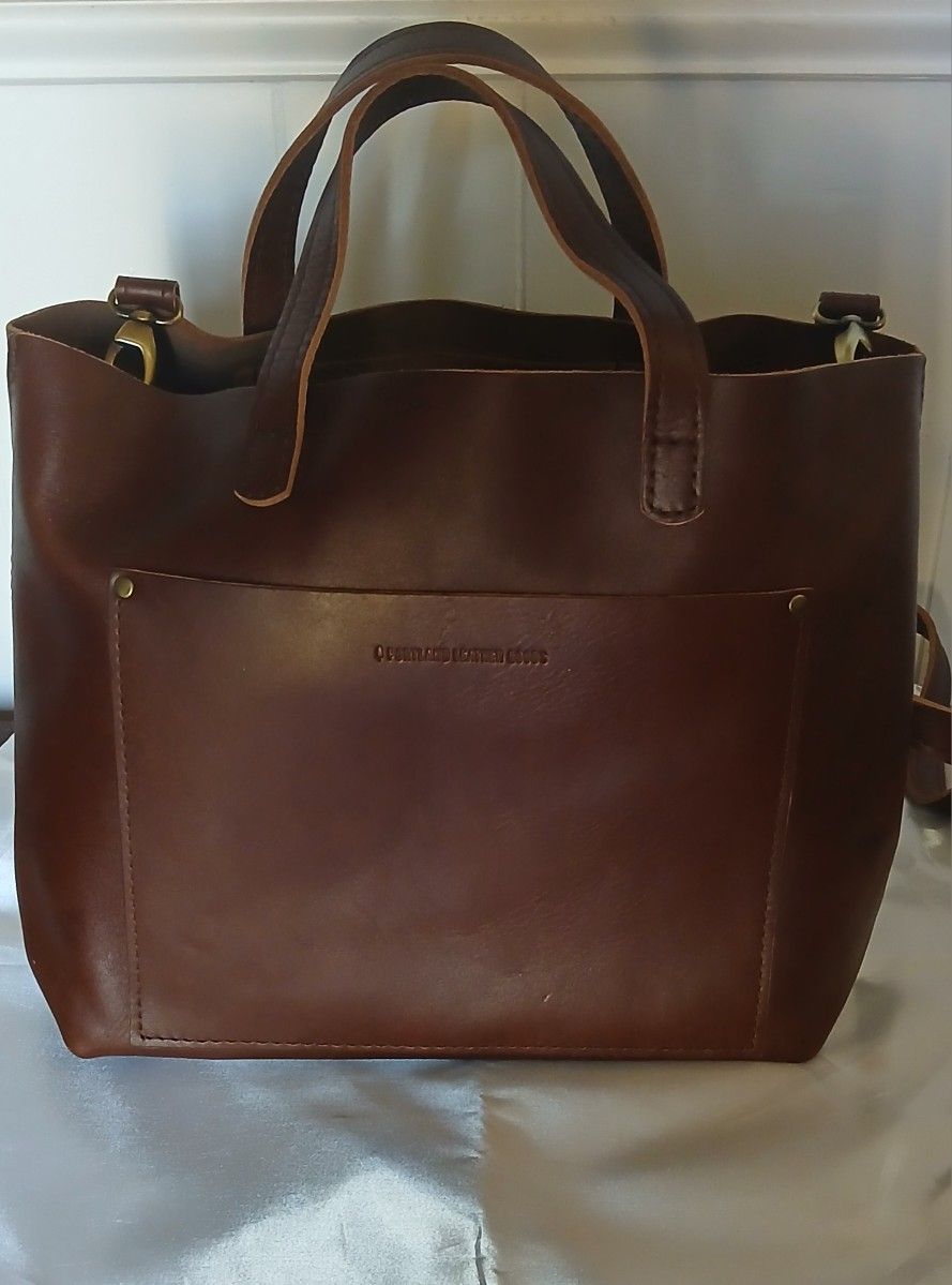 NWOT PORTLAND LEATHER GOODS TOTE BAG 