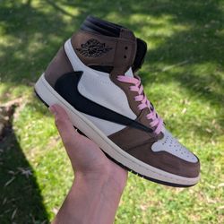 Travis Scott Air Jordan 1 Mocha