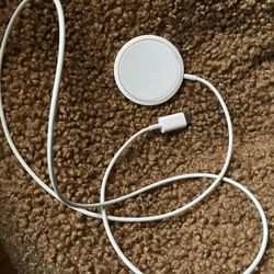 Wireless apple charger 