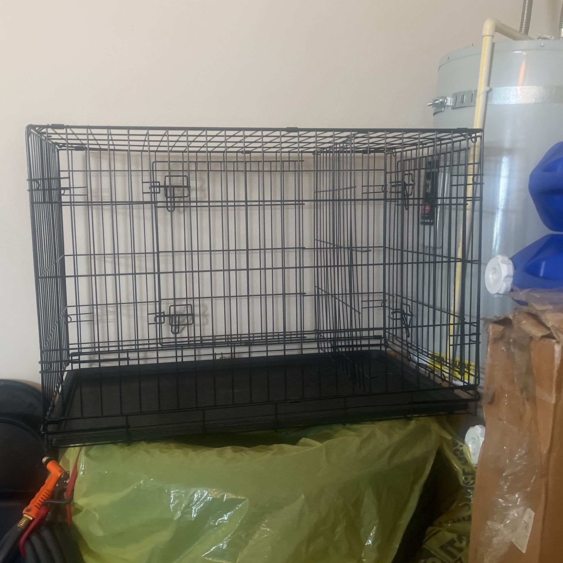Brand New Dog Kennel Medium