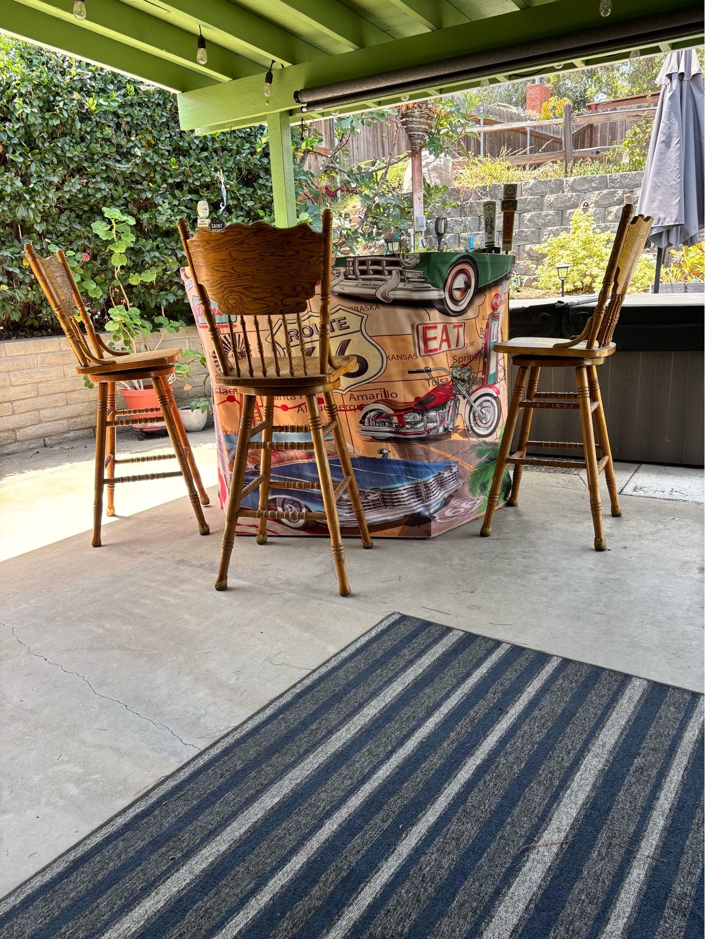 3 Sturdy Oak Barstools - Need refinished