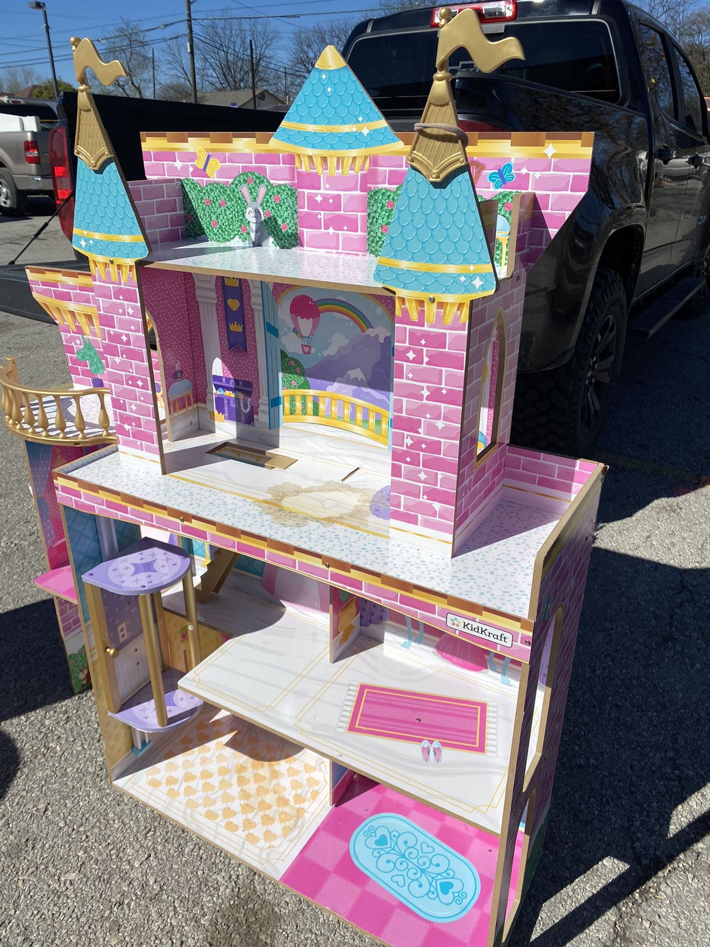 KidKraft Princess Party Castle Dollhouse