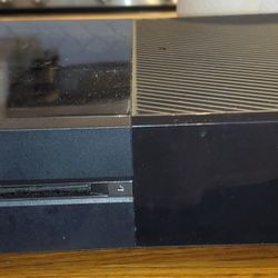 Xbox One With Accessories & Games Bundle