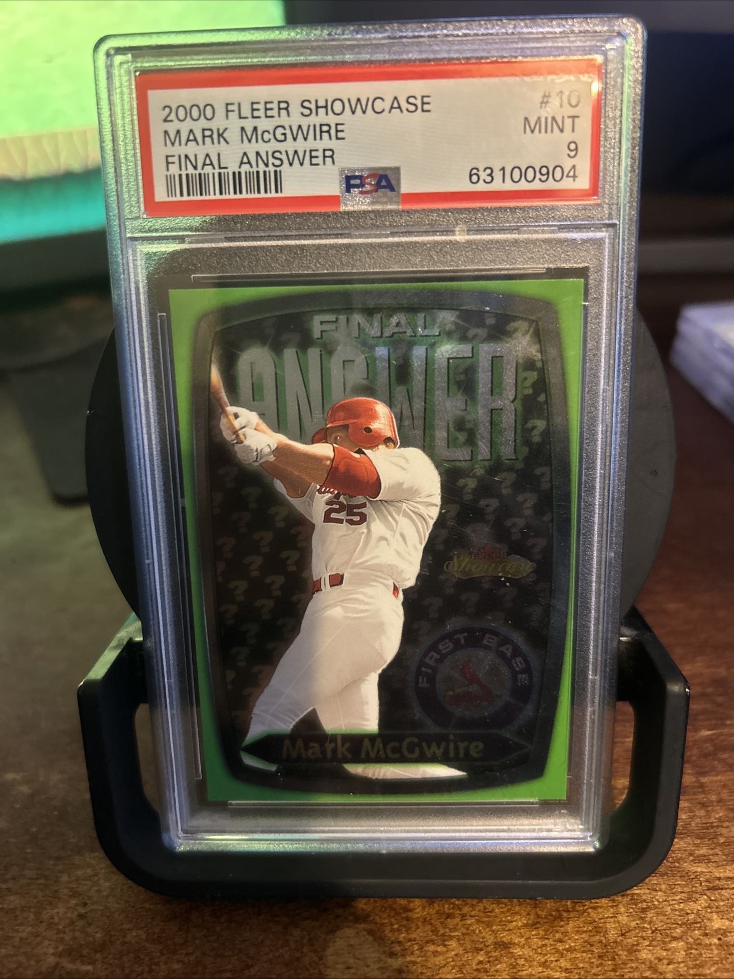 2000 Fleet Showcase Final Answer Mark McGwire 10 PSA 9