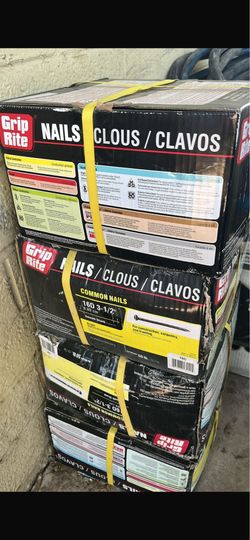 5 cajas de clavos por 200
