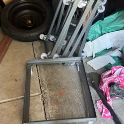 Metal Dolly