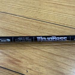 St Croix Mojo Bass Casting Rod Shimano Scorpion DC 151HG