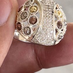 Sterling Silver With Diamonds And Other Blinking Gemstones 