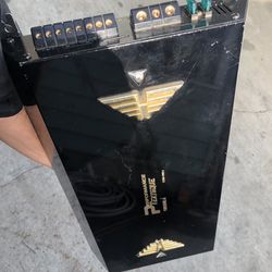 Performance Teknique 4 Channel Amplifier 