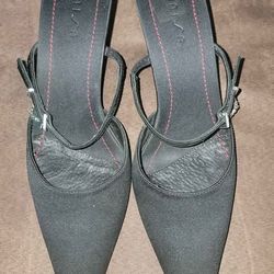 Unisa Black Pointed Toe Mules size 40