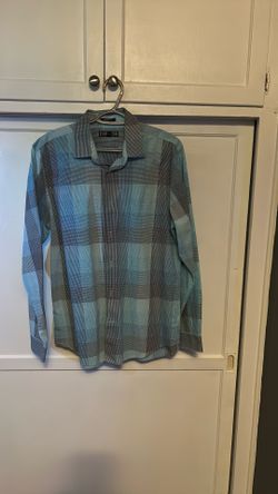 Men’s button shirts
