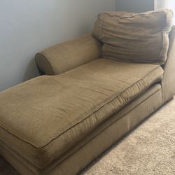 Free Chaise Lounge 
