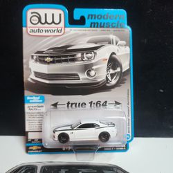  Toys AW 1.64 Chevy Camaro Hurst Edition 