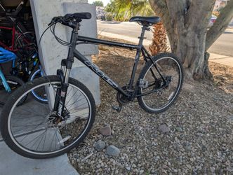 KHS Mountain Bike (21" Frame)