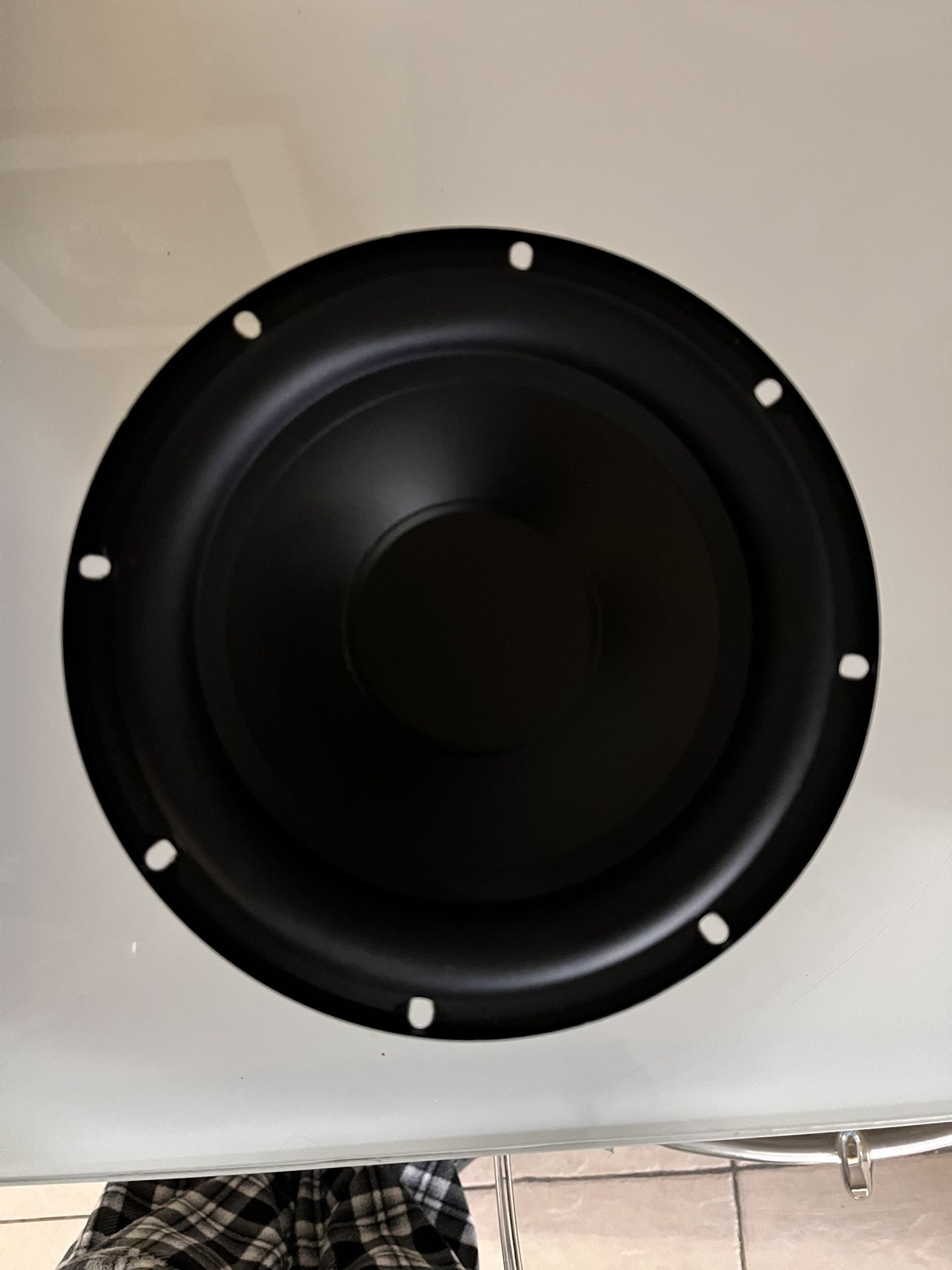 Polkaudio speaker