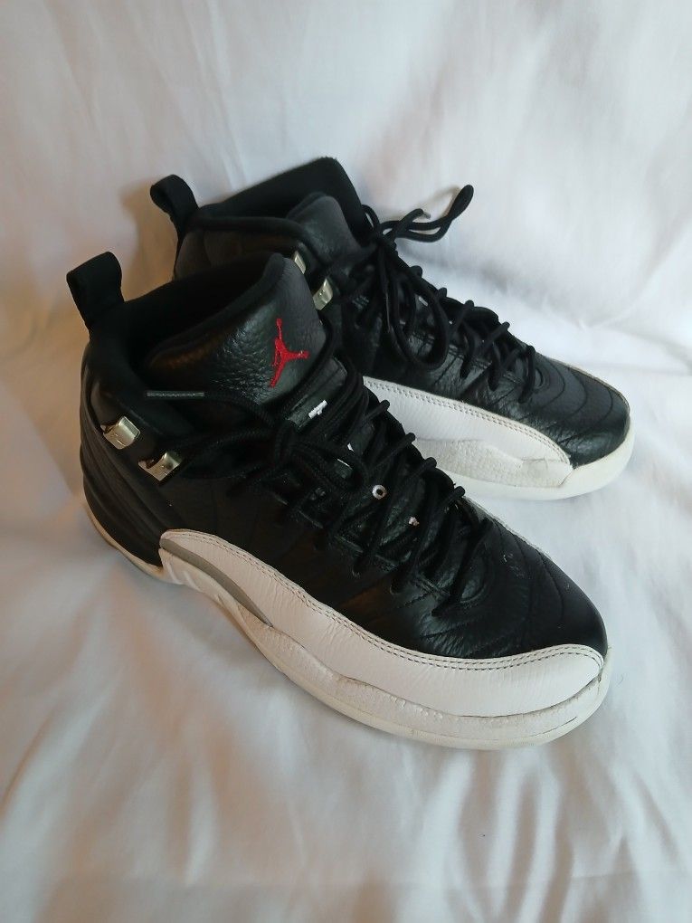 NIKE AIR JORDAN 12 SIZE 6Y Boys