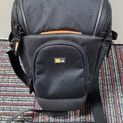 Case Logic SLR Camera Holster / case (Black) Large