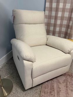DaVinci Suzy Electronic Swivel Recliner