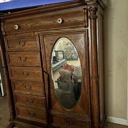 Solid Wood Dressers
