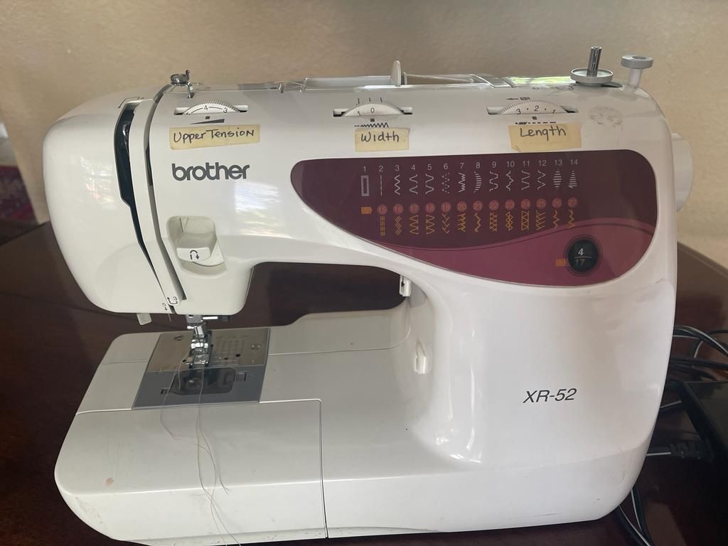 Brother Sewing Machine XL-6452 Sewing and Embroidery 52 Stitch Function