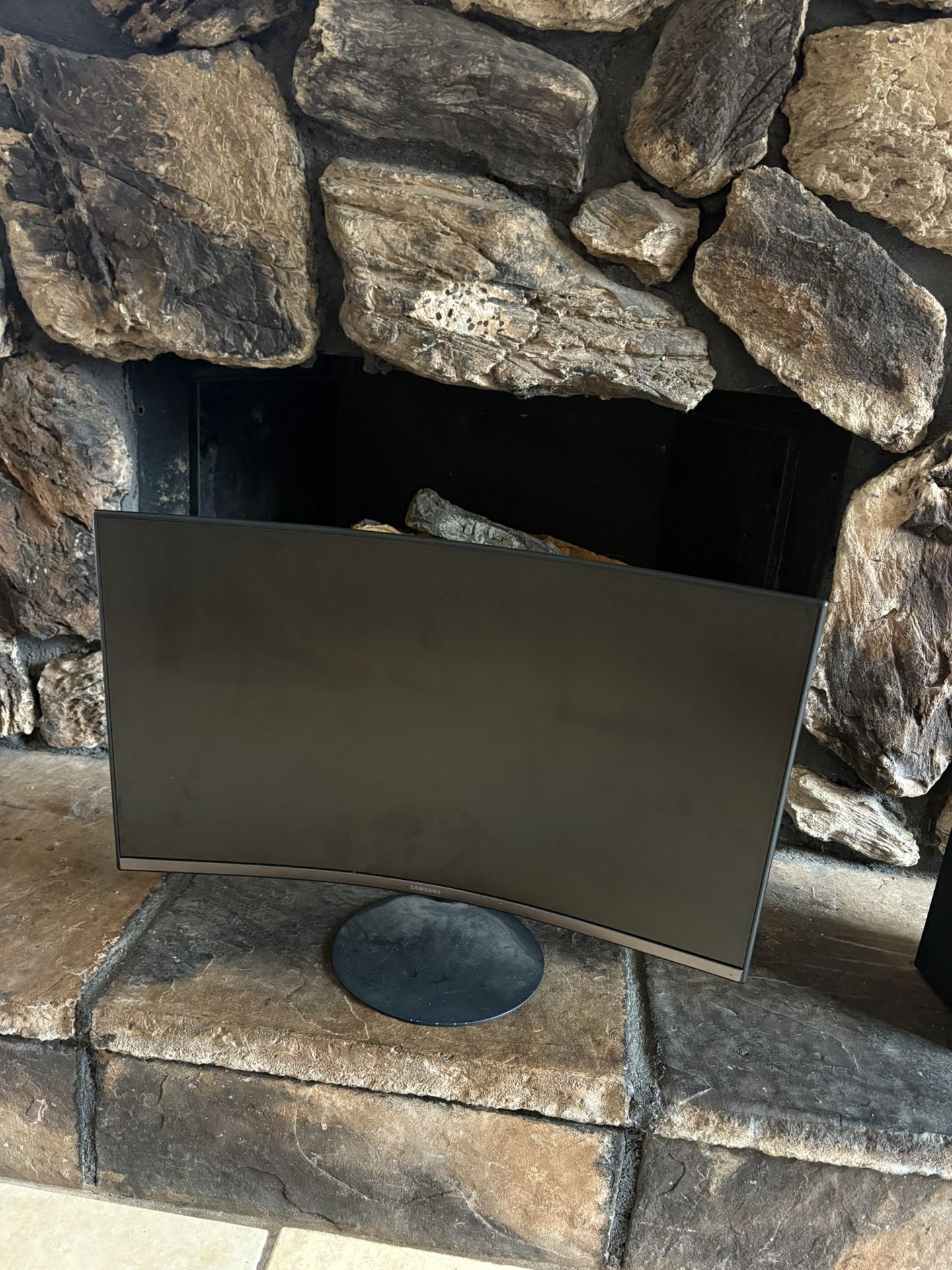 Samsung Curved Monitor