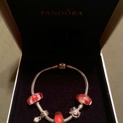 PANDORA Bracelet Silver 925 with 5 charms asking 140$ comes with box