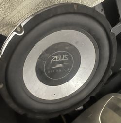 Zeus Hyfonics Speaker
