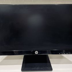 HP Black LED Monitor with Power Cord