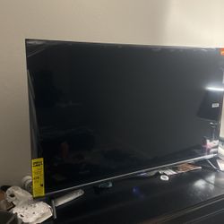 TCL 43” FLAT SCREEN