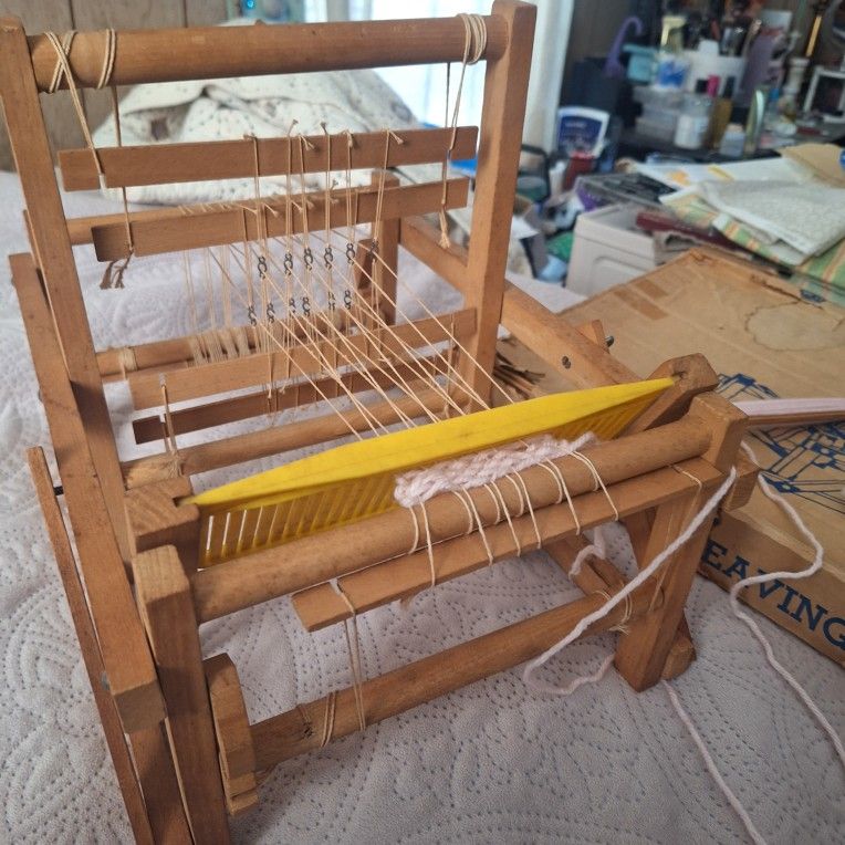 Easy Weaving Loom