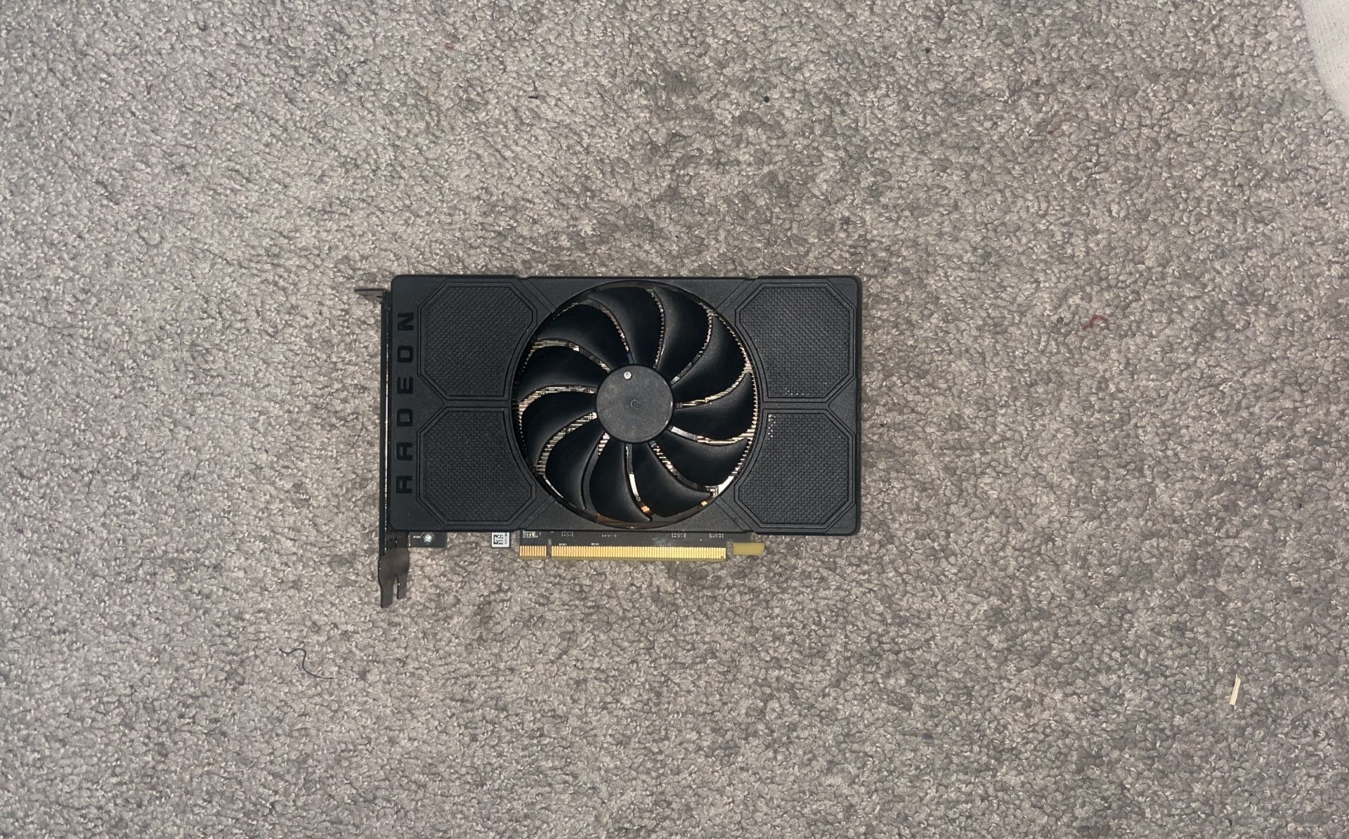 Radeon RX 5500 XT 4GB Graphic Card