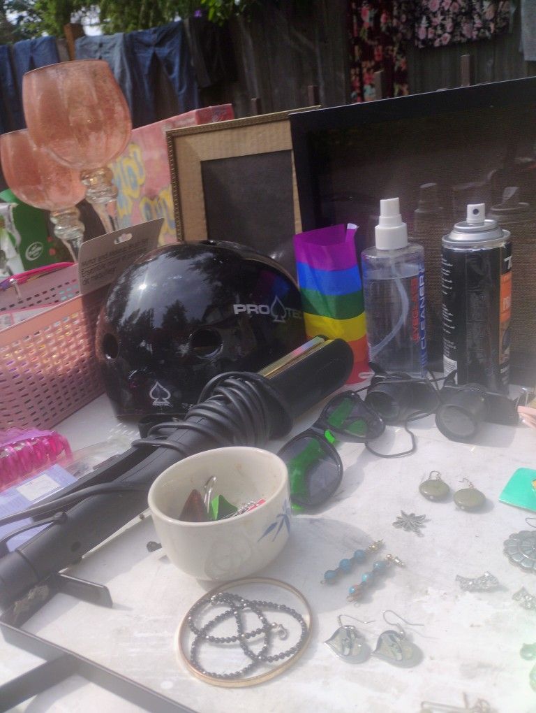 Garage Sale Today June 19th Thursday Friday Saturday