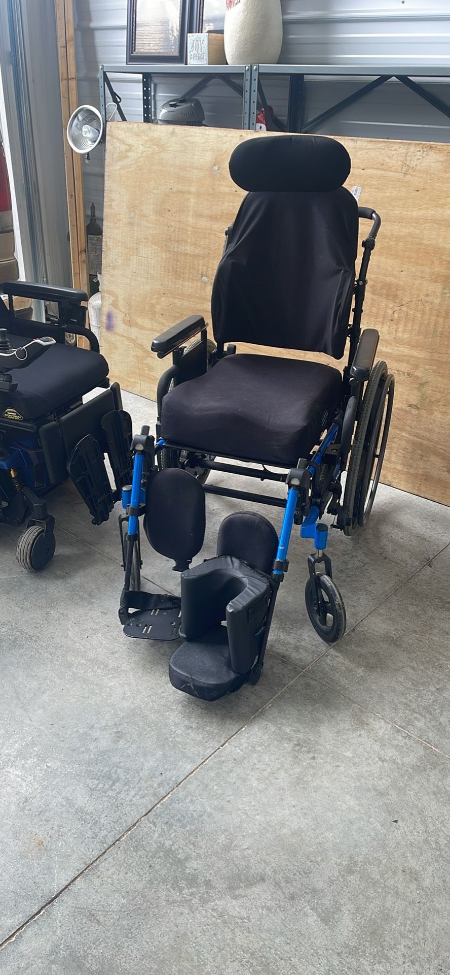 Wheelchair Quickie Iris