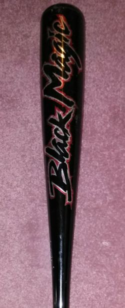 Easton blackmagic baseball bat